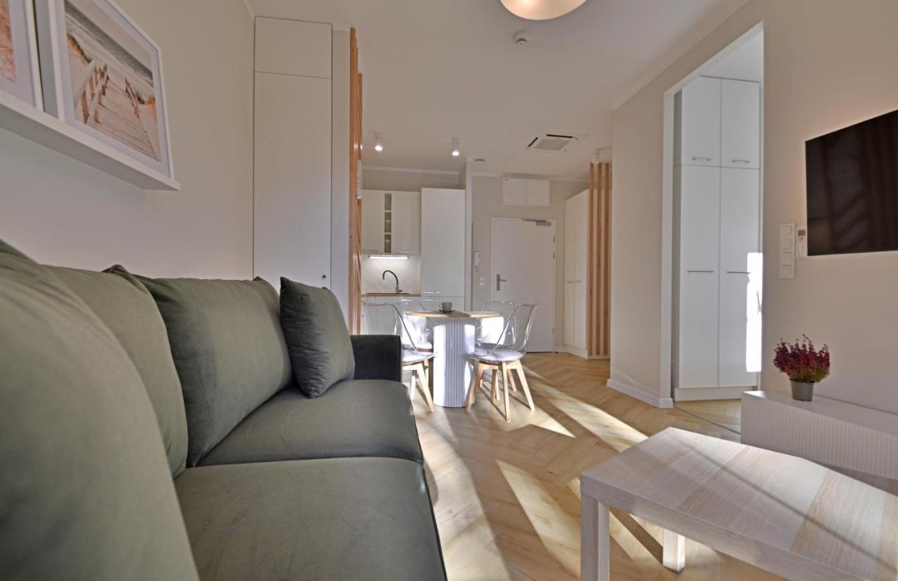 Osiedle Seaside Garden - Apartamenty Bryza Z Garazem, 100M Od Promenady Swinoujscie Bagian luar foto